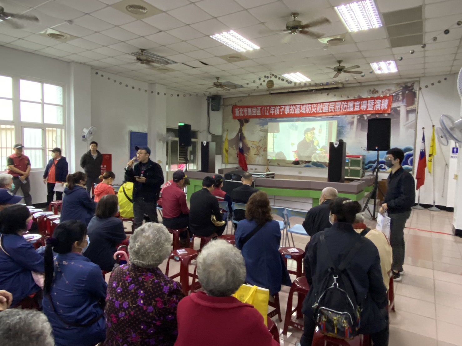 萬里區野柳里112年核子事故區域防災社區民眾防護演練8