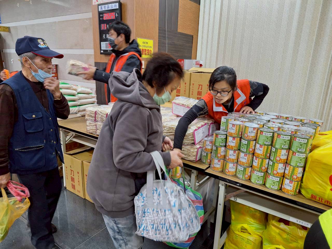 114年「歲末寒冬送暖物資發放活動」-7